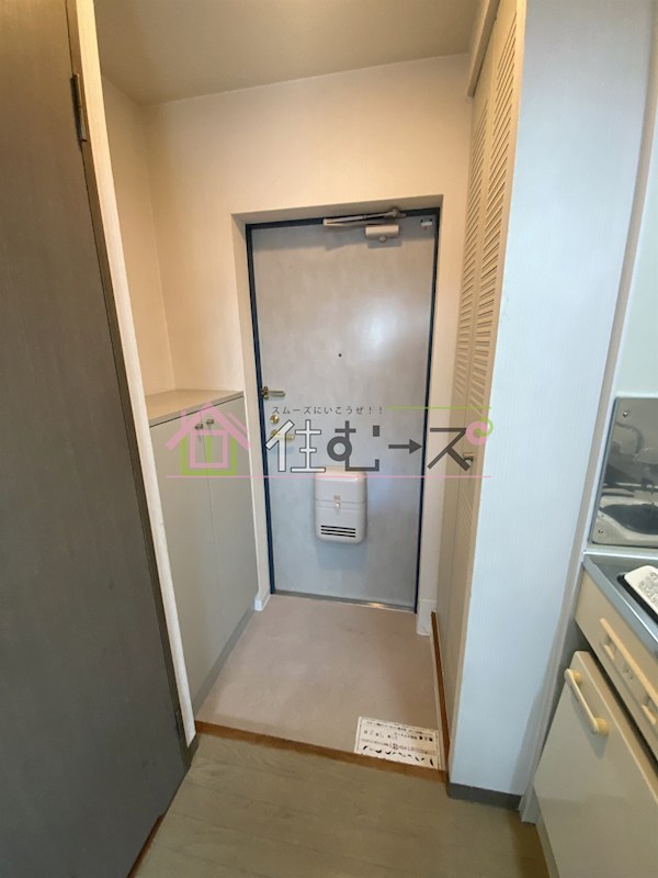 ディナスティ清水谷 玄関