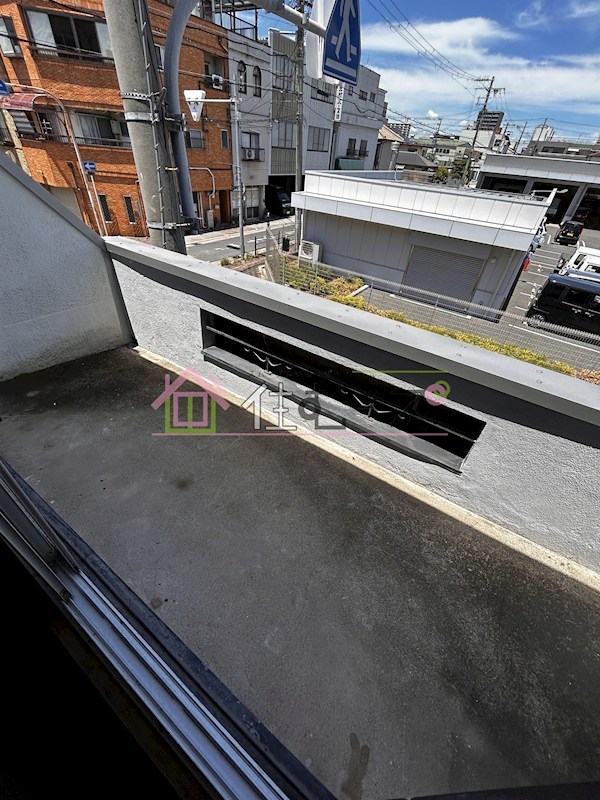 今川戸建て住居 ベランダ