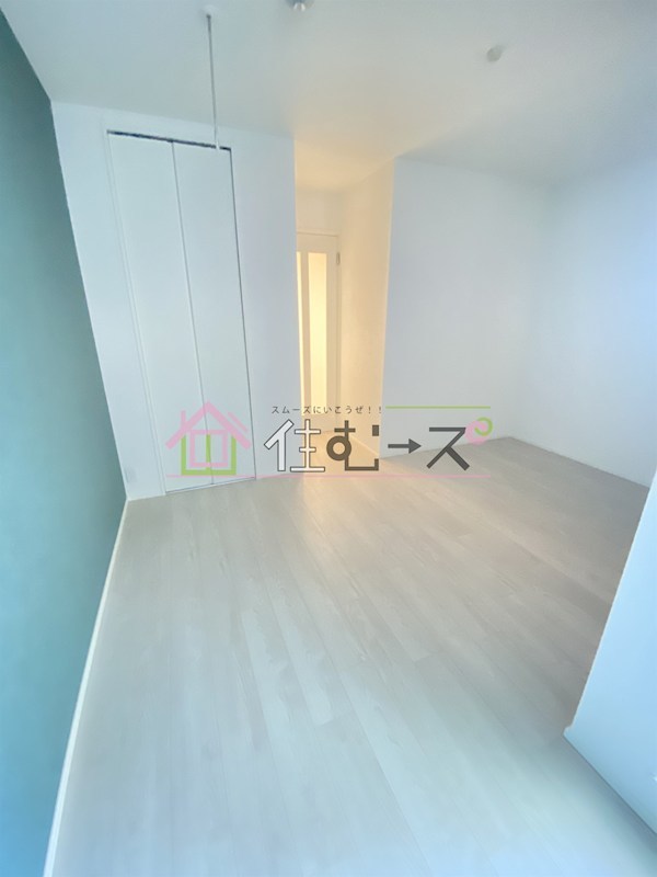 REGIES塚本 リビング
