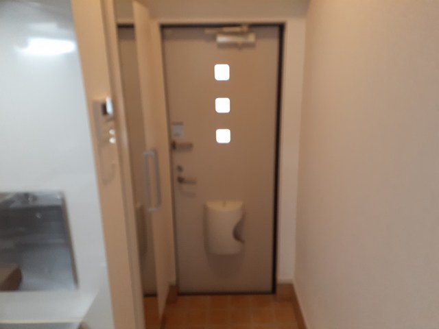 グラース宝塚 玄関