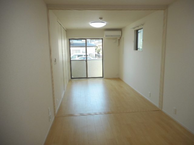 ＡＤＤＲＥＳＳ　２１１ リビング