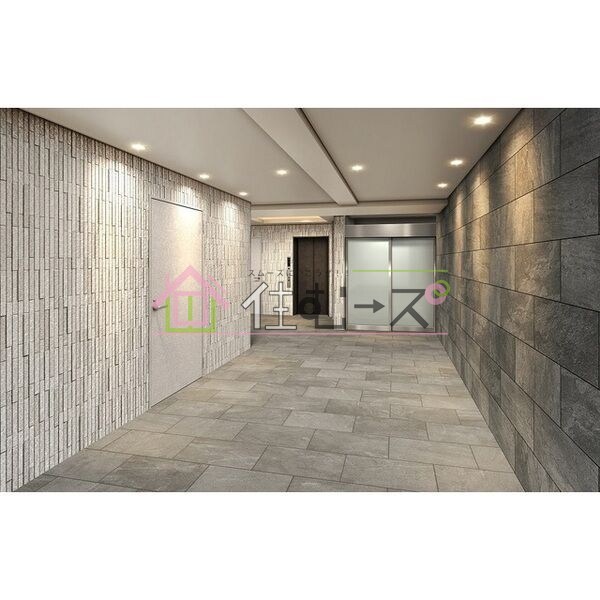 コンフォリア・リヴ大阪本町 玄関