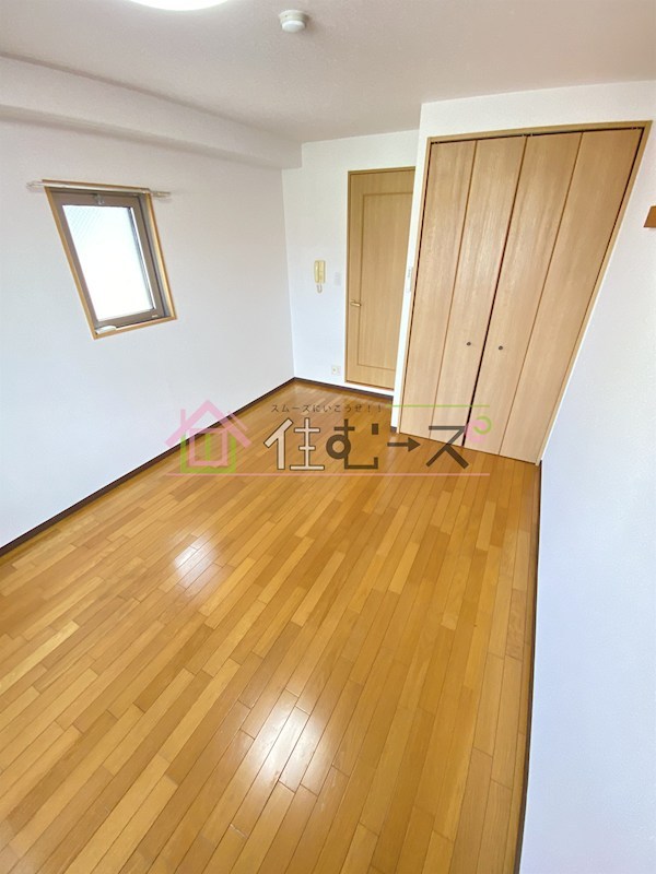 オーシャン難波南 リビング