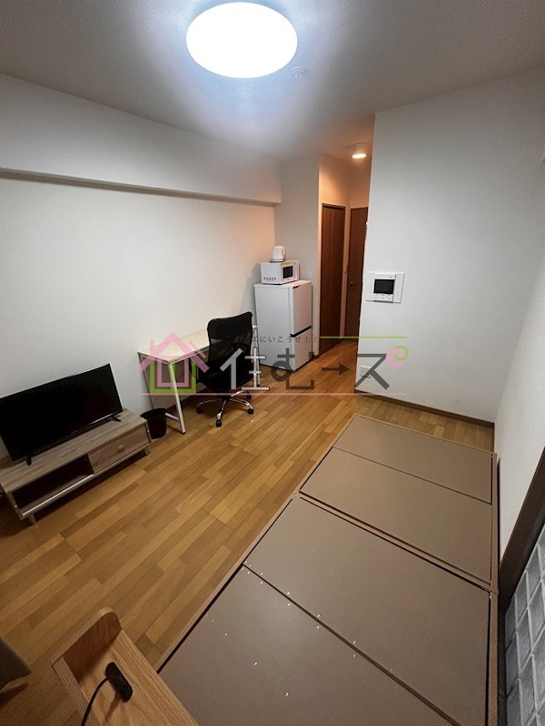 エイペックス松屋町ヴァンデュール リビング