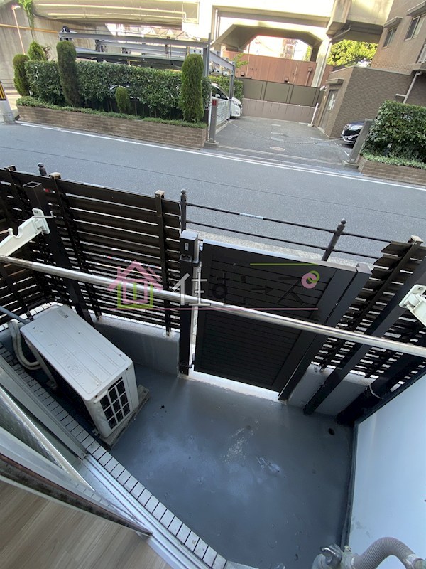 シティ岸里 ベランダ