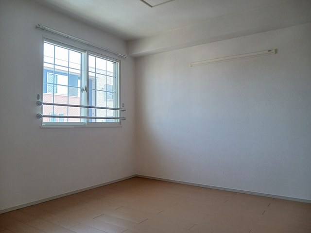 Ｏｌｉｖｅ　Ｃｏｕｒｔ その他3