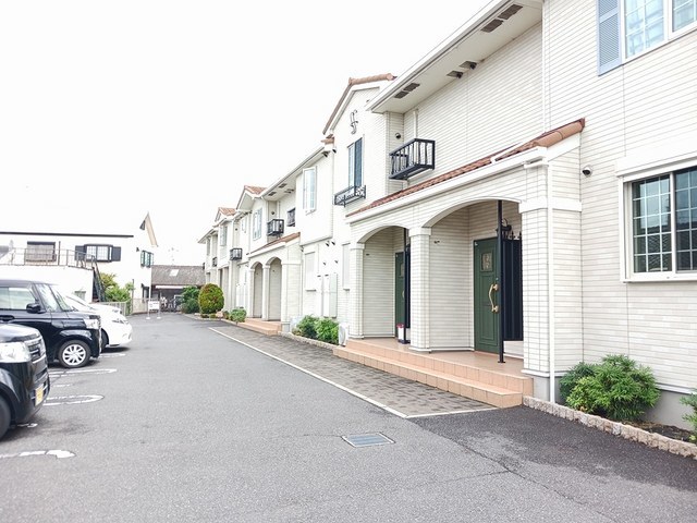 Ｏｌｉｖｅ　Ｃｏｕｒｔ その他8