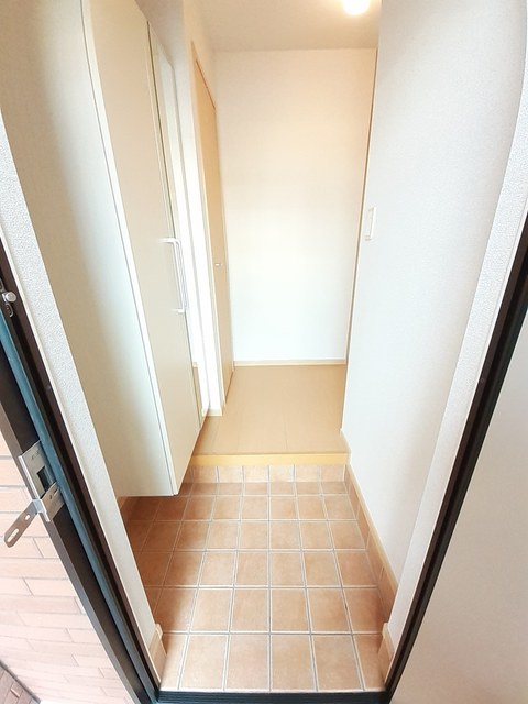 シェ　モア　Ⅰ 玄関