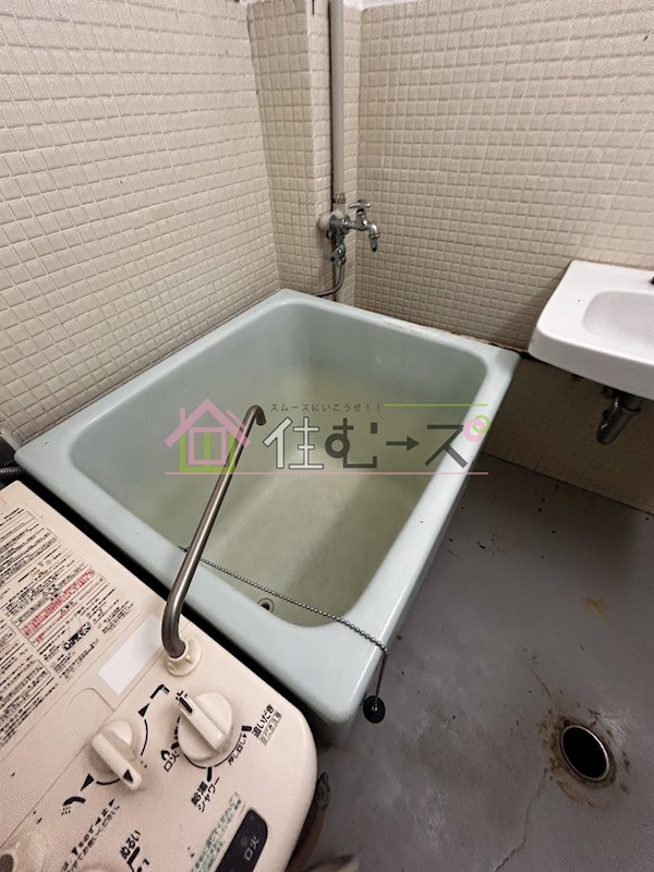 市岡グランドビル　旧館 風呂画像