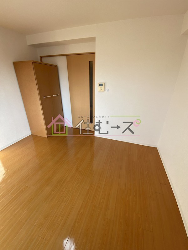 エクセレント今市 リビング