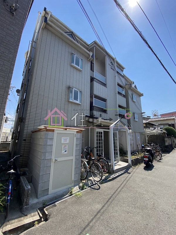 シャトルスギモト 外観