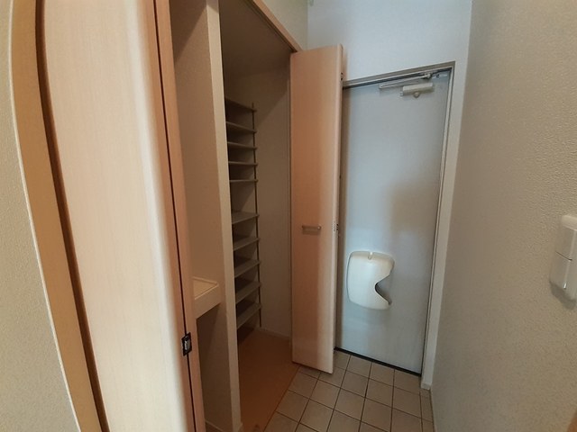 サンリット　ハウス 玄関