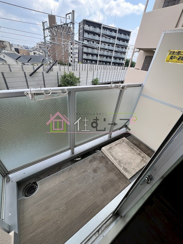 ルミエール淡路East ベランダ