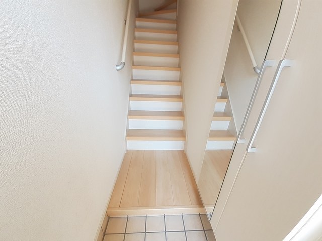 アルビコッコ 玄関
