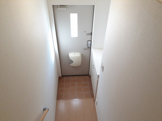 メゾンドエスポワールⅡ 玄関