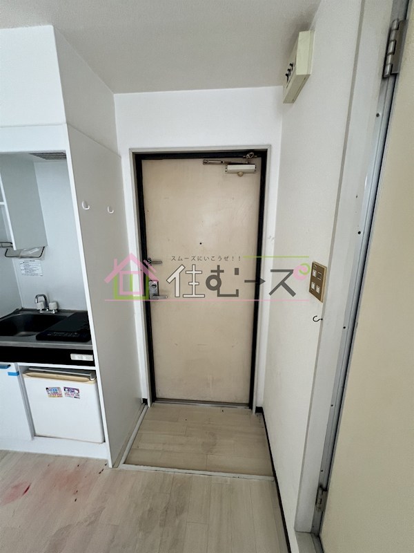 728湯里ハイツ 玄関