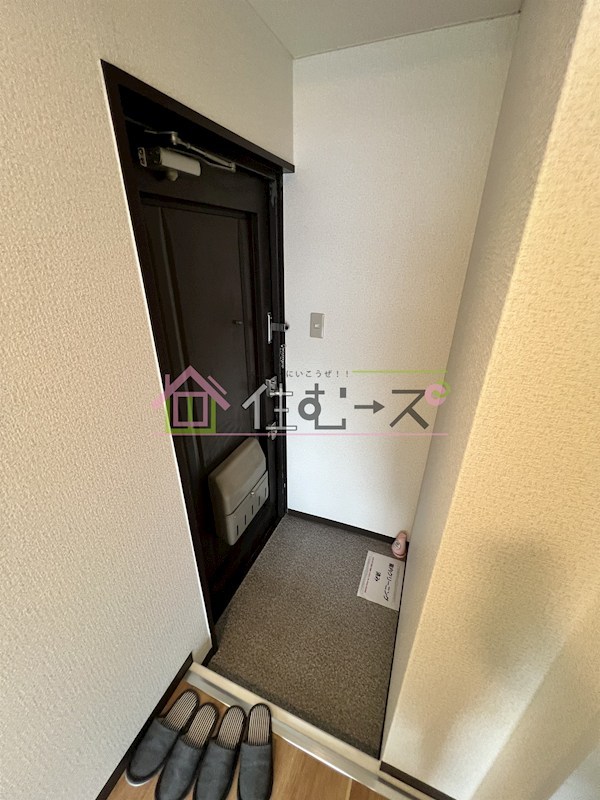 ルーモ矢田Ⅲ 玄関