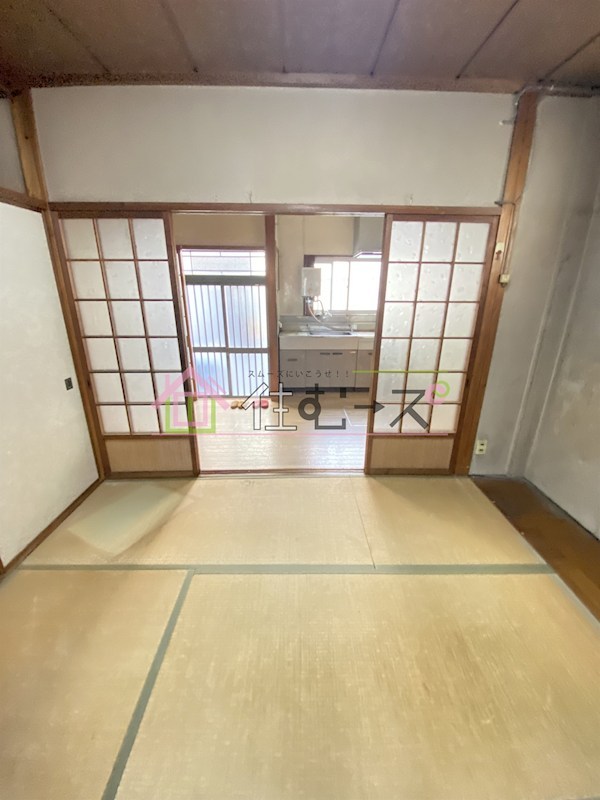 姫里１丁目貸家 リビング