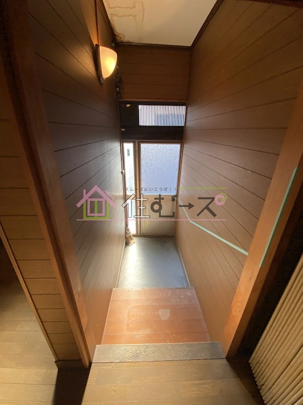 御幣島２丁目貸家 玄関