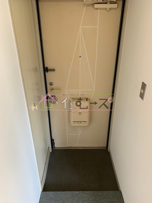 イトーピア高津 玄関