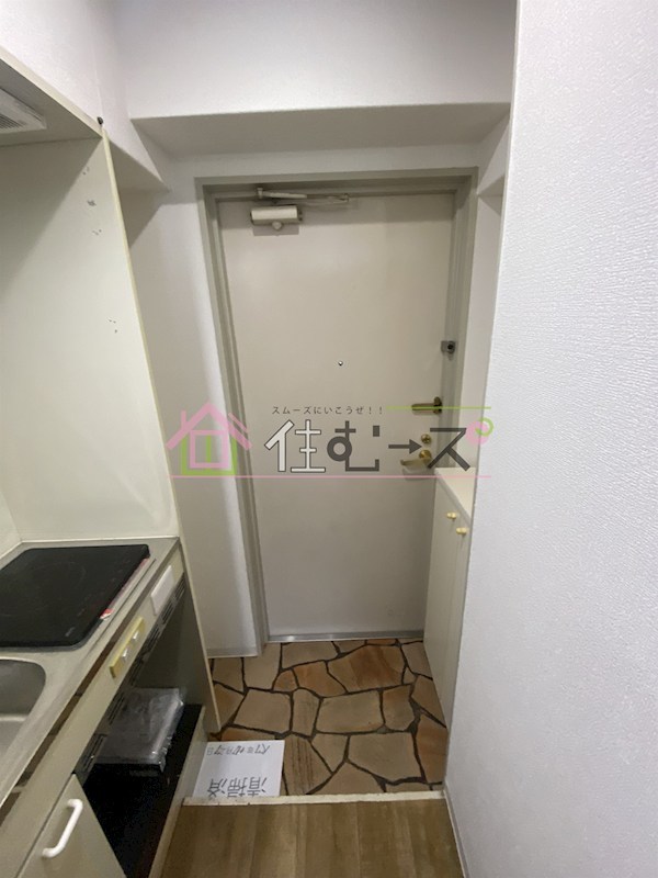 サンパレス大正 玄関