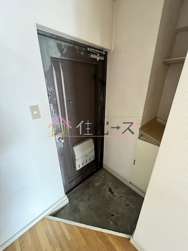 シティハイツ千種 玄関