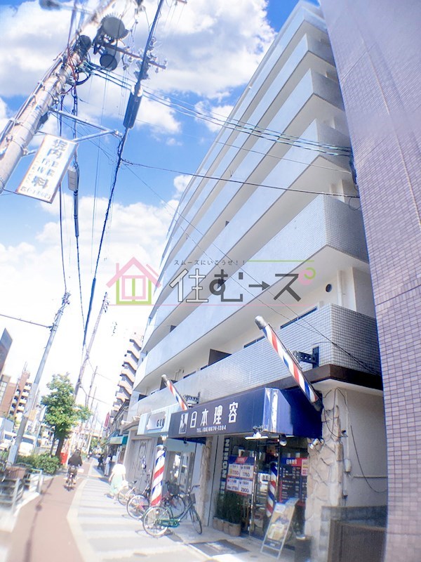 Grand Corp Cattleya 外観