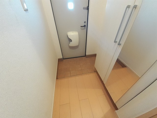 サンメゾン広瀬 玄関