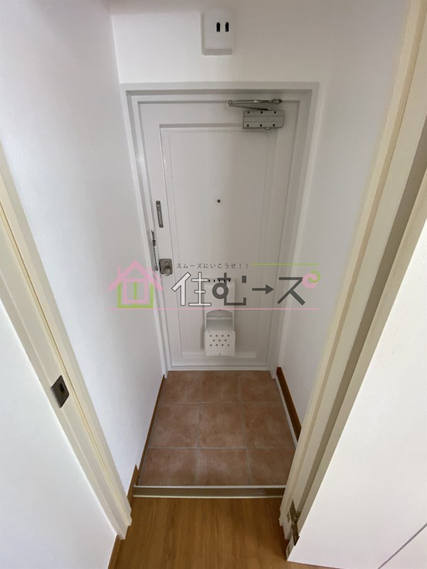 大宝　上本町レッドハイツ 玄関