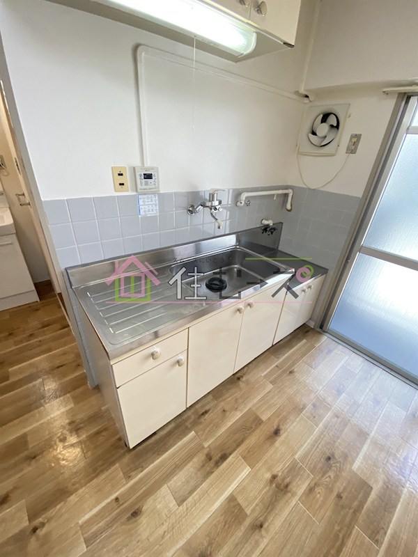 ジェイ・プライド上本町 キッチン