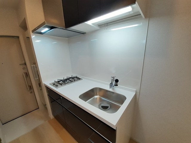 シャルモン深野　Ｅａｓｔ キッチン