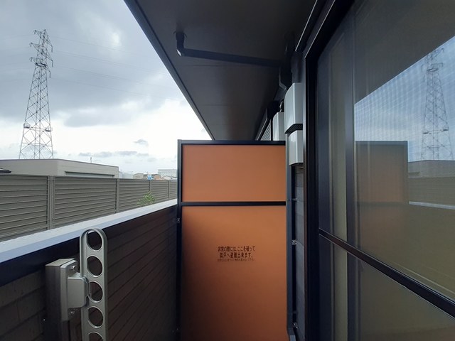 シャルモン深野　Ｅａｓｔ ベランダ
