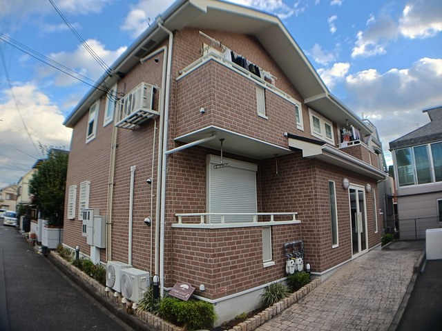 カンファー　ローレルⅡ 外観