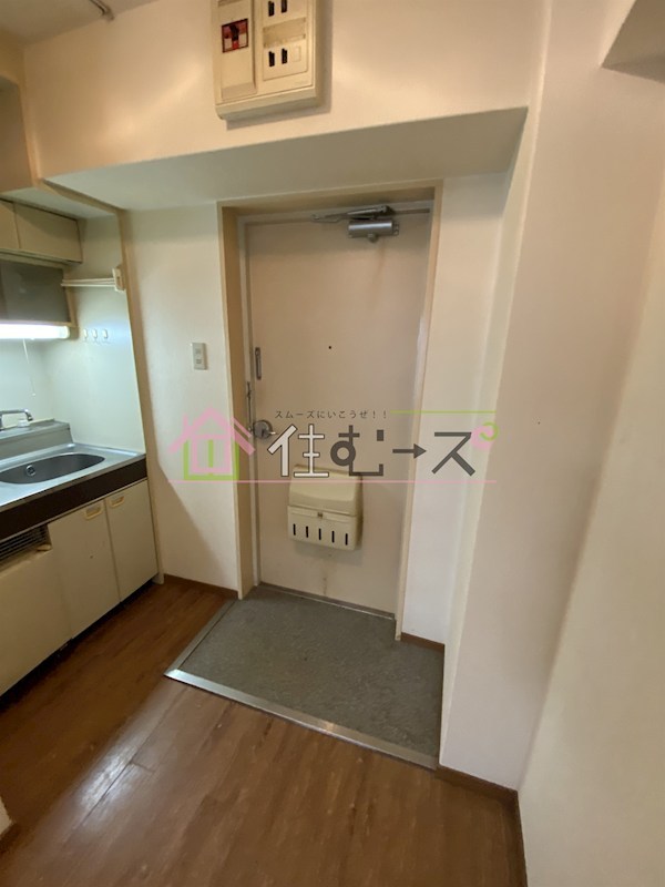 グランドメゾン靭 玄関