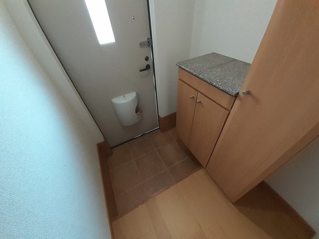 セレノ　アロッジオ 玄関