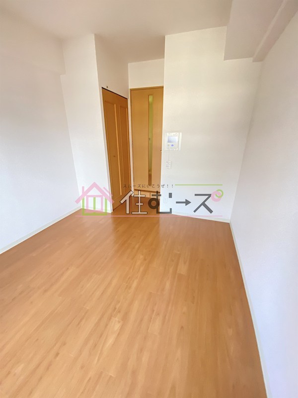 エスリード上本町北 リビング