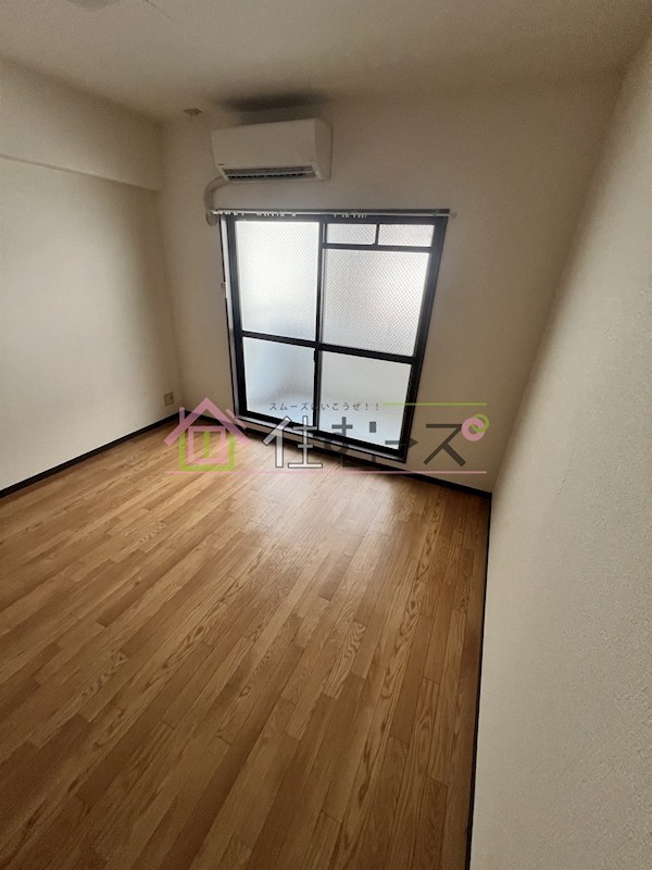ロイヤルハイツ苅田 ベッドルーム