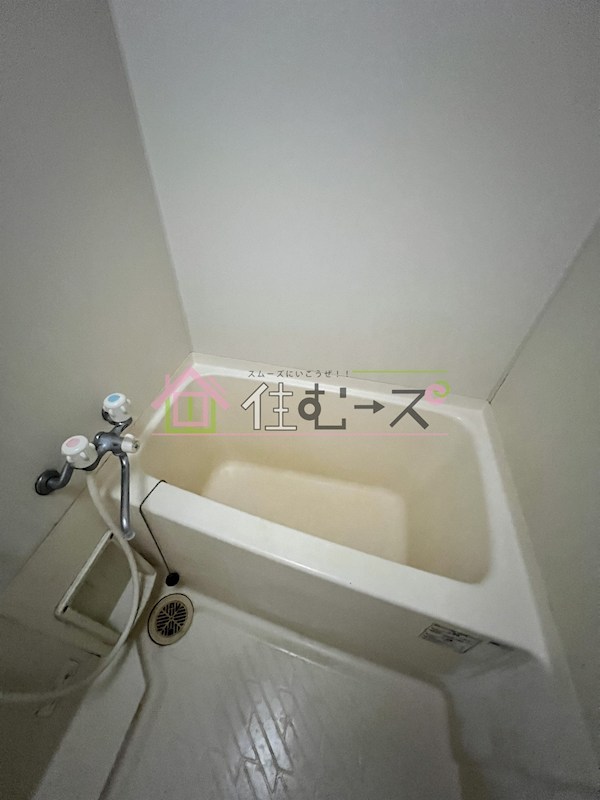 ロイヤルハイツ苅田 風呂画像