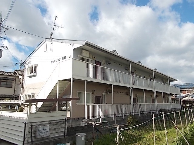 サンモリッツ美原 外観