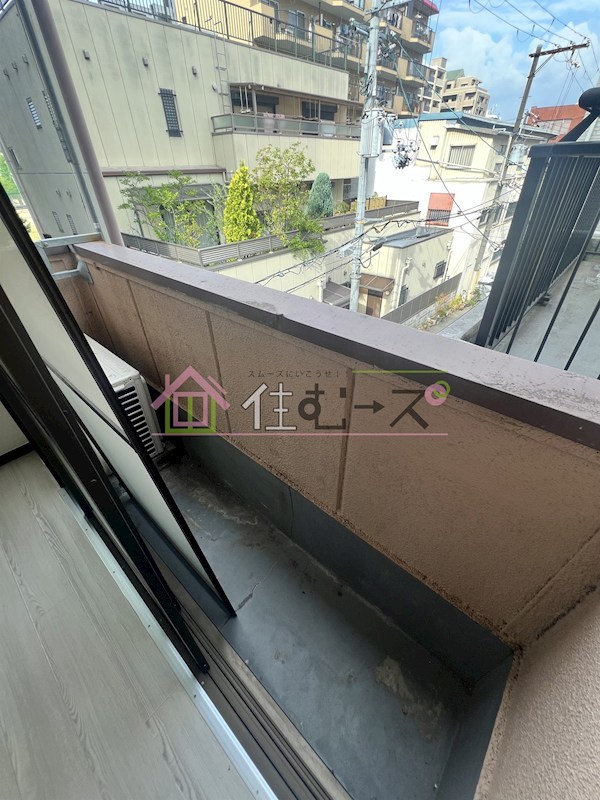 ユニライフ京橋 ベランダ