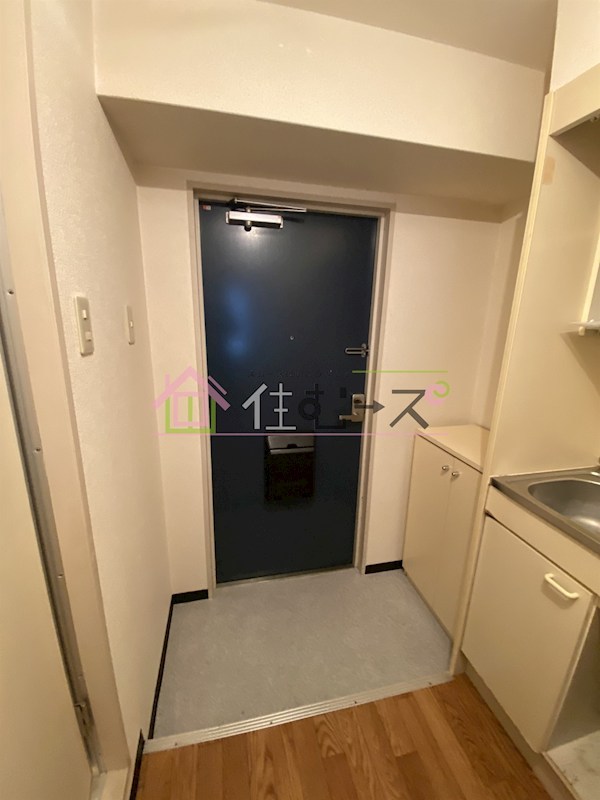 フレックス新大阪Ⅱ 玄関