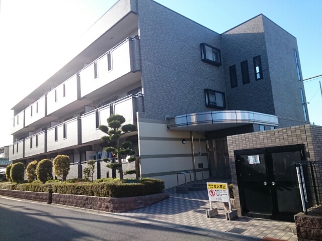 ア・レーズ 外観