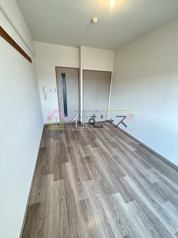 アルファ帝塚山 リビング