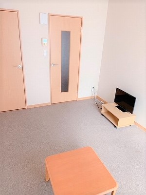 レオパレスデイジーヴィラ ベッドルーム