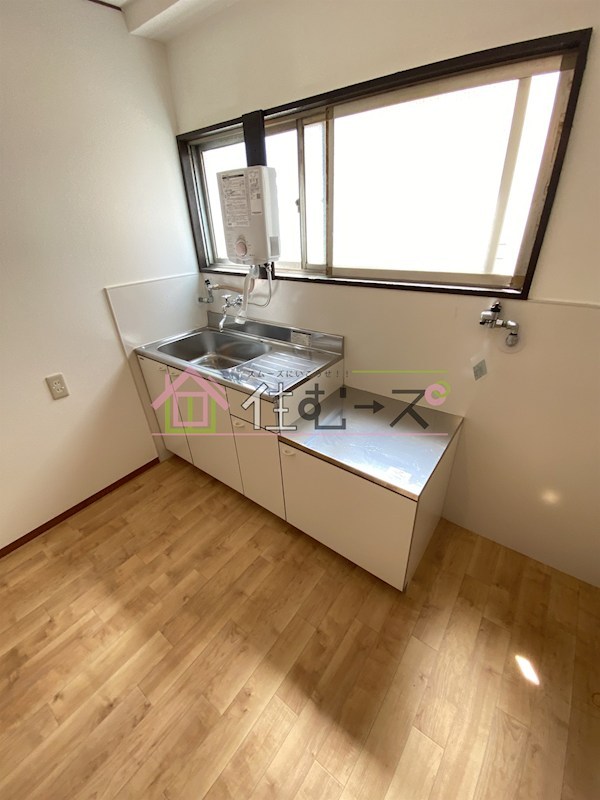 山路マンション キッチン
