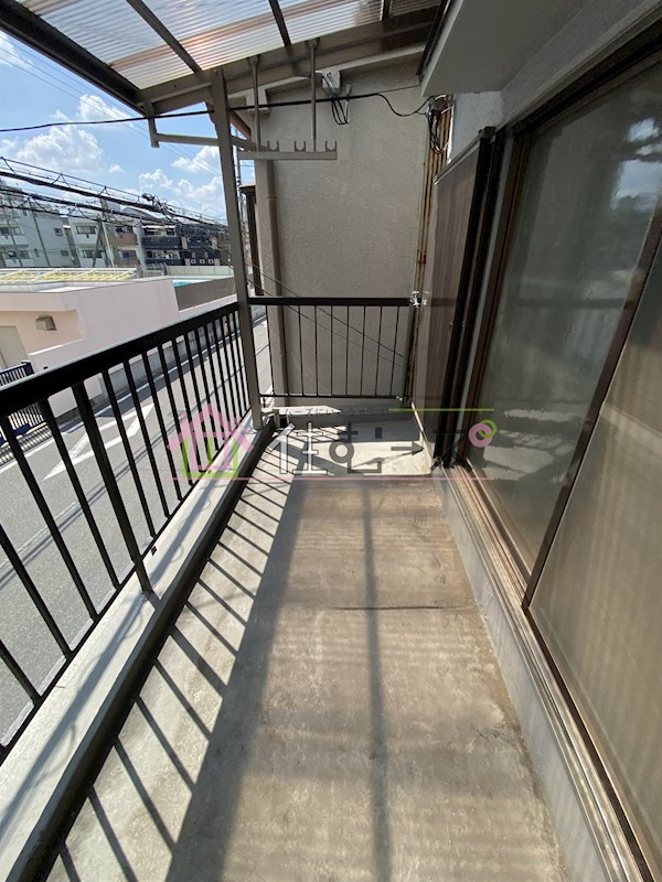 杭全4丁目貸家 ベランダ