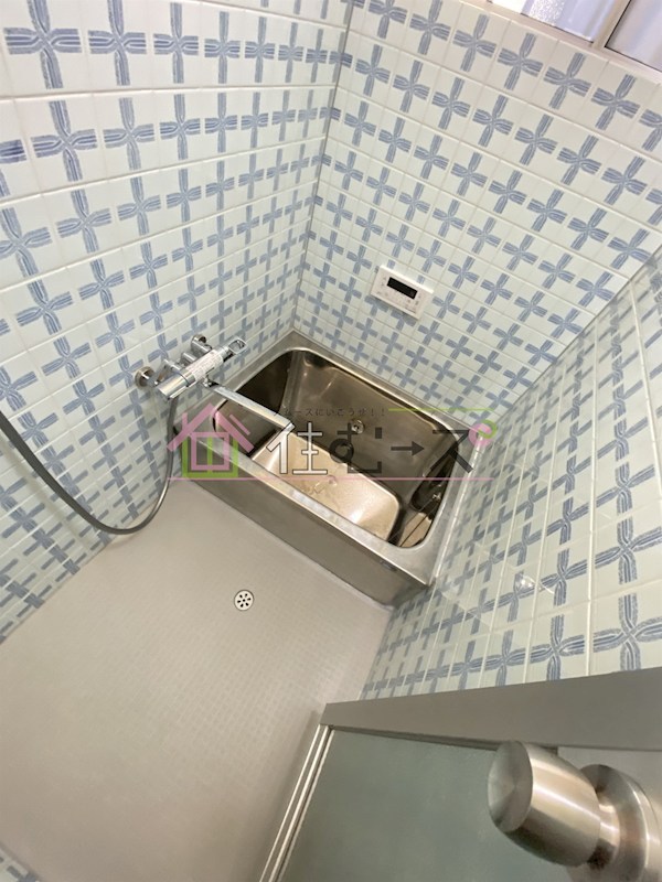 住道矢田8-8-3貸家 風呂画像