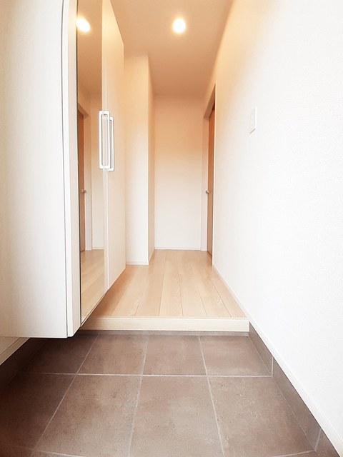 ＫＬＡＲ－翠 玄関