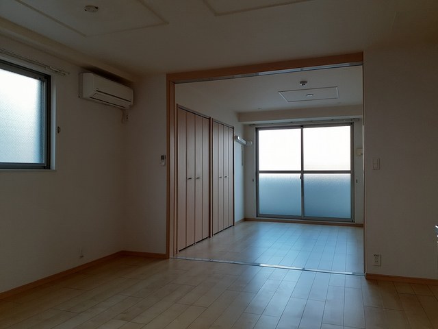 サンプラザ２２ リビング