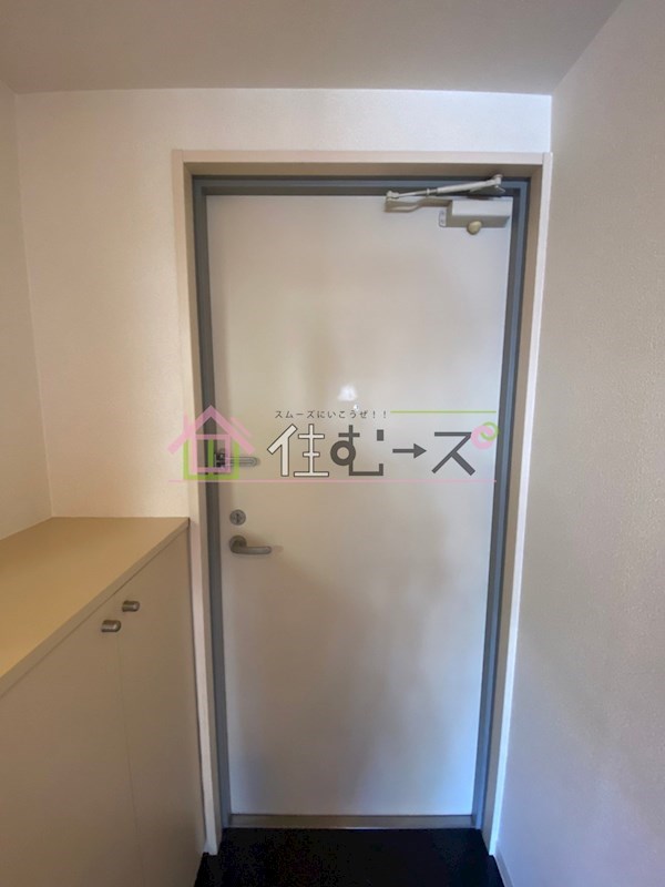 パークハウスナンバ 玄関